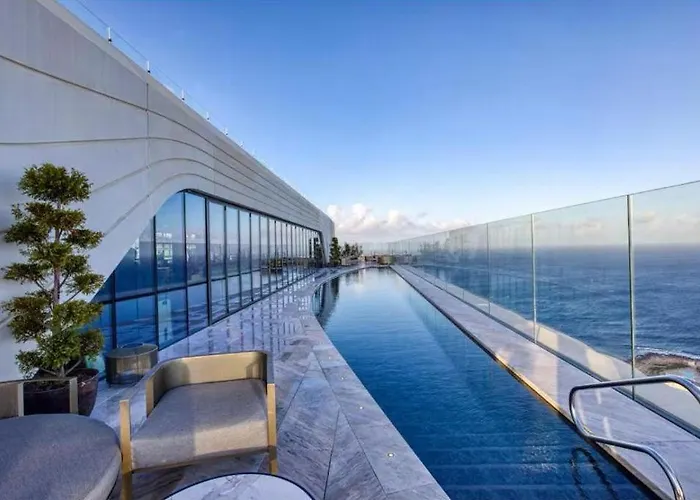 Mercury Tower 25th Level View Apartman